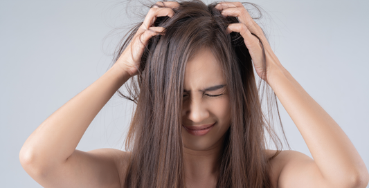 7 ingredientes tóxicos que debes evitar en los productos para el cabello.